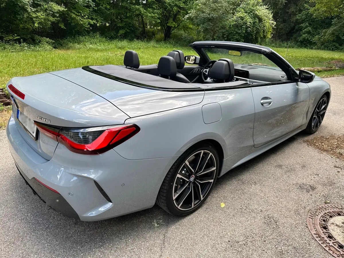 BMW 430i Cabrio 2023, extérieur — Nice Super Car Rental, Nice. Le BMW 430i Cabrio 2023 s'adresse à ceux qui veulent un cabriolet quatre places facile à…