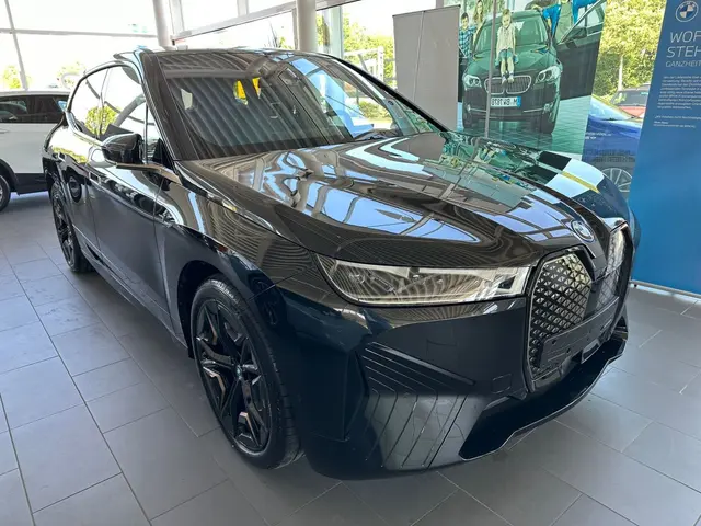 BMW IX M60 2023 — Nice Super Car Rental, Nice