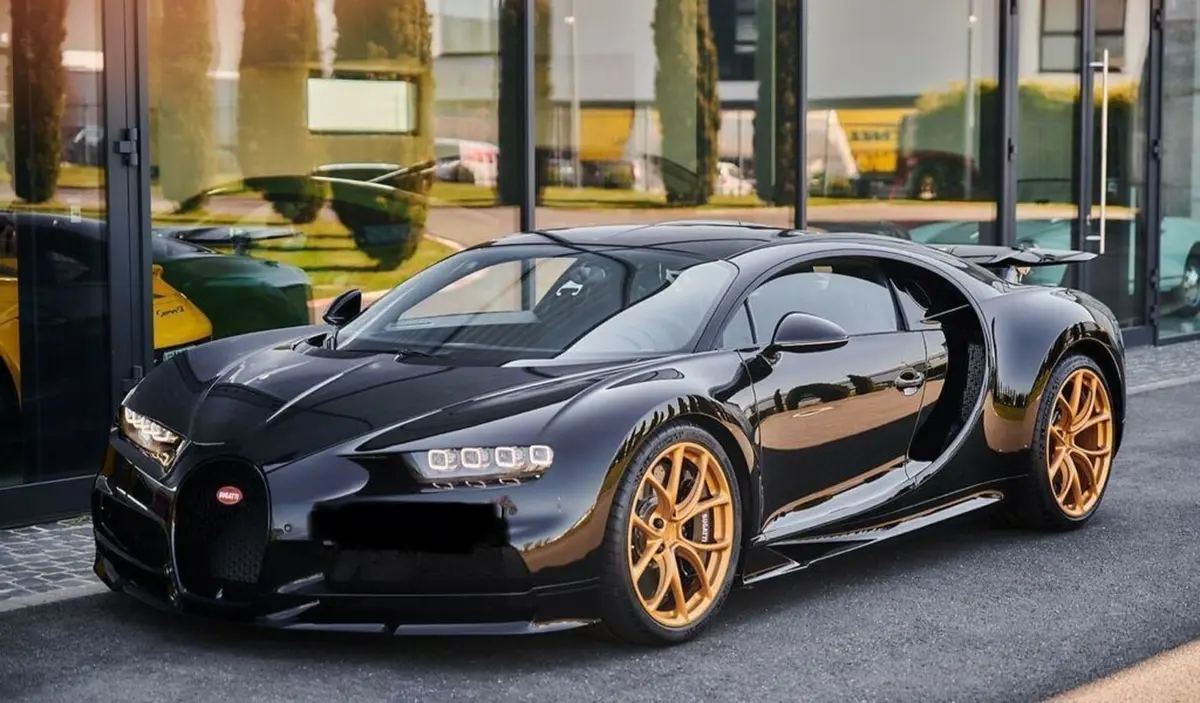 Bugatti Chiron 110 Ani 2019 — Nice Super Car Rental, Ницца. Bugatti Chiron 110 Ani 2019 года — редкий экземпляр в любом парке, построенный в честь…