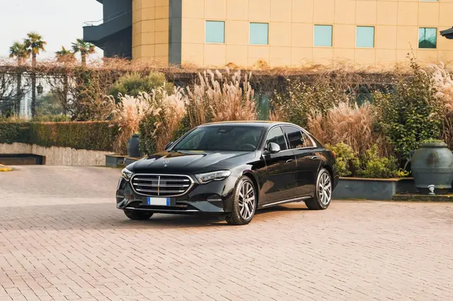 Mercedes Benz E-klasse 220d Premium Plus 2026 — Nice Super Car Rental, Nice