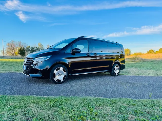 Mercedes Benz V300 4x4 XL Exclusive 7 seats 2025 — Nice Super Car Rental, Nice