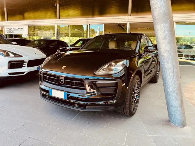 Porsche Macan 2024 — Nice Super Car Rental, Nice