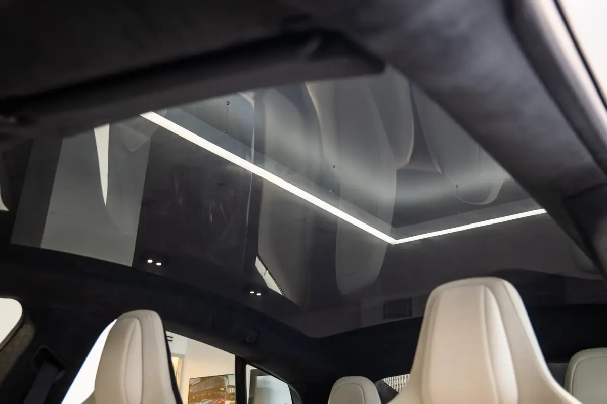 Tesla Model S Plaid 2025, extérieur — Nice Super Car Rental, Nice. La Tesla Model S Plaid impose une autre définition de la puissance : 1020 chevaux…
